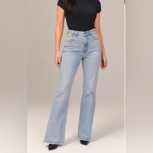 Abercrombie & Fitch Curve Love High Rise Vintage Flare Jean